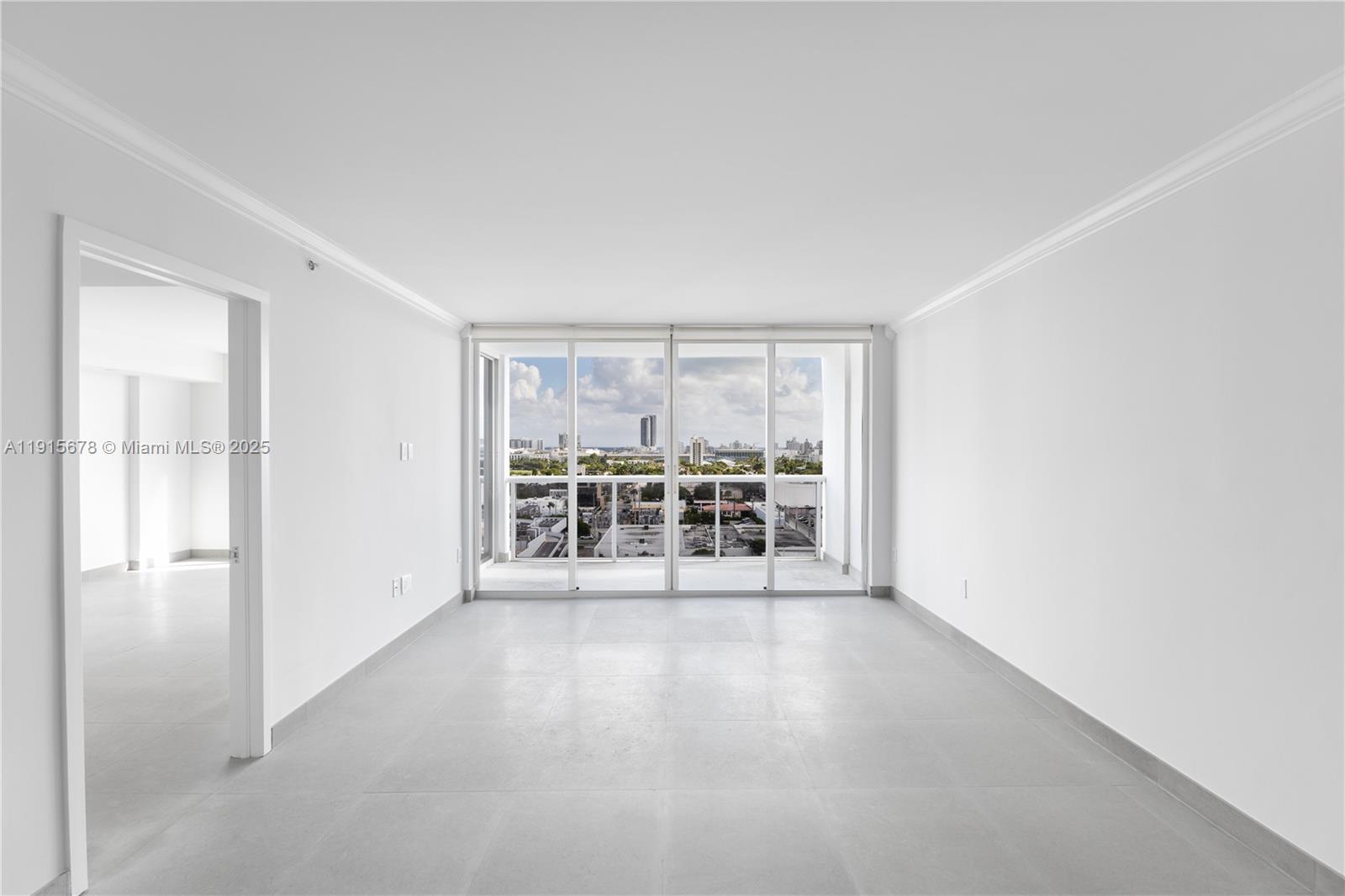 SUNSET HARBOUR SOUTH COND - Residential Lease