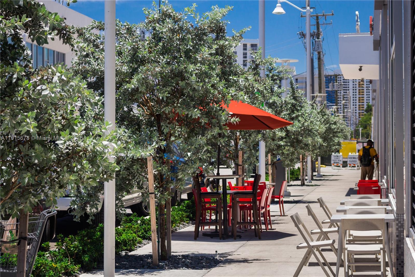 SUNSET HARBOUR SOUTH COND - Residential Lease