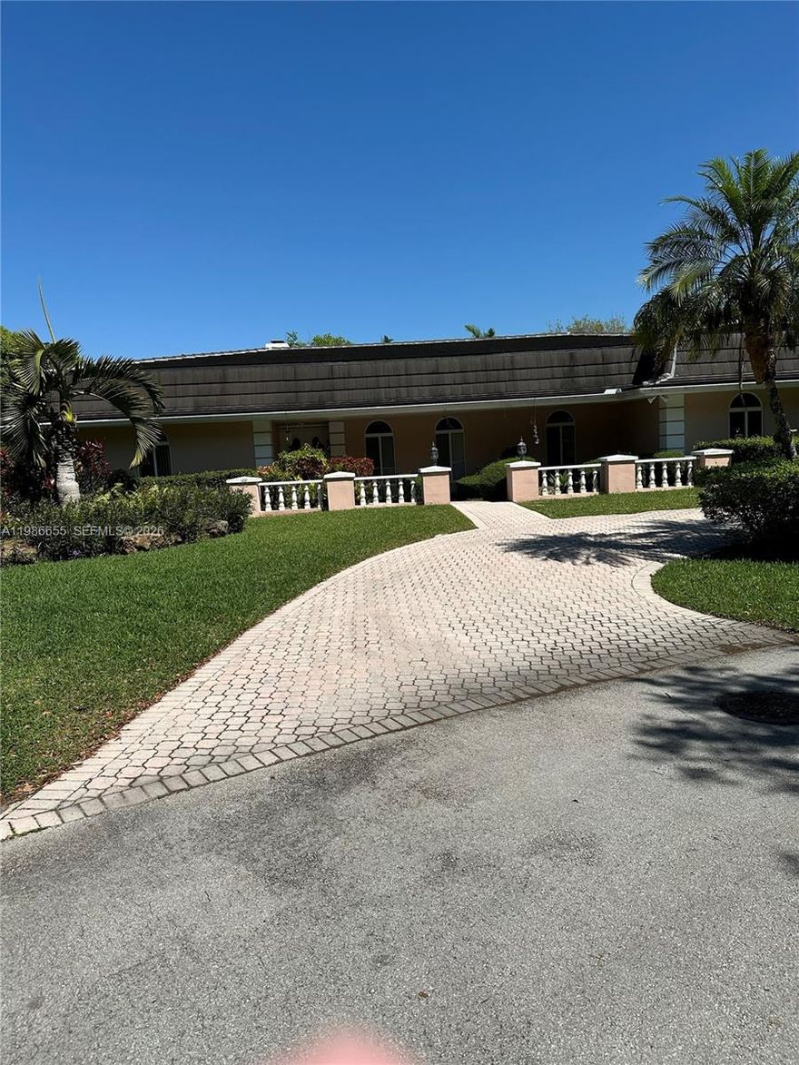 Located within a private walled community, the Thousand Pines neighborhood offers both beauty and peace of mind. residents enjoy lighted tennis and pickleball courts, 24/7 camera surveillance, and wall-it streets throughout the community. The neighborhood is known for its magnificent live oak trees, creating a picturesque and welcoming setting, and the property is located in a no-flood zone.
This home sits on a desirable corner lot with no rear neighbors, offering added privacy and openness. The property also features zoned air conditioning, providing efficient and comfortable climate control throughout the home.