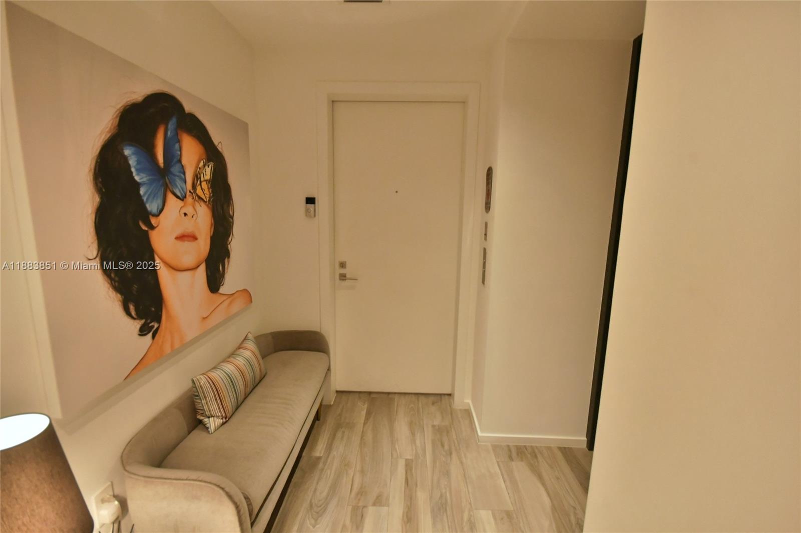 801 SMA RESIDENCES CONDO - Residential