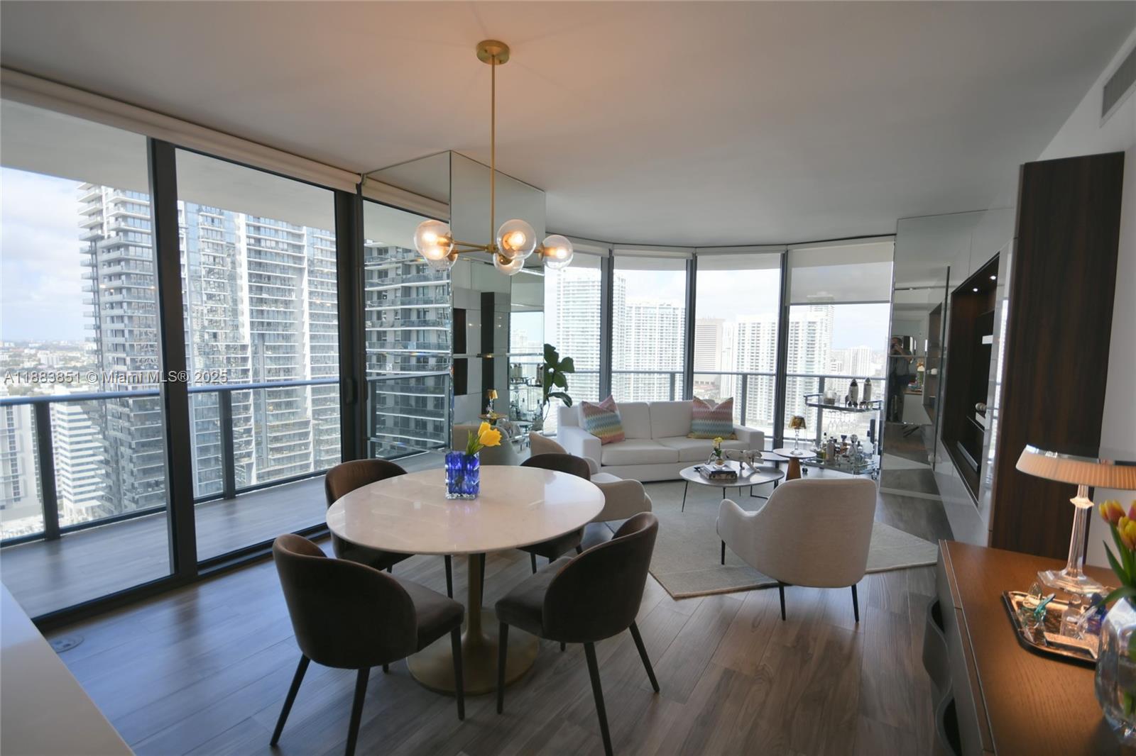801 SMA RESIDENCES CONDO - Residential