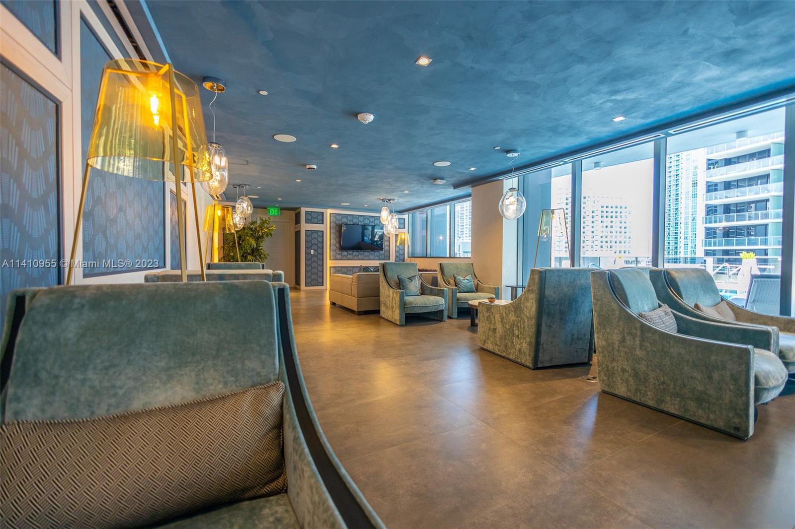 BRICKELL FLATIRON CONDO - Residential