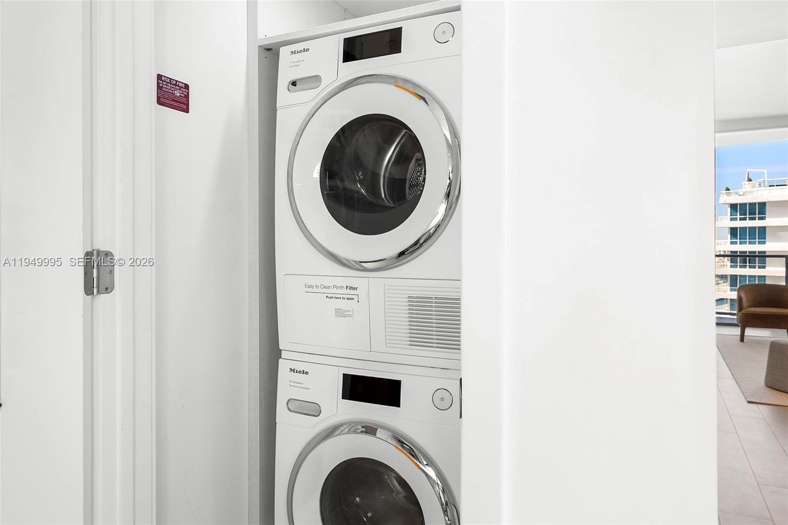 FIVE PARK - Residential