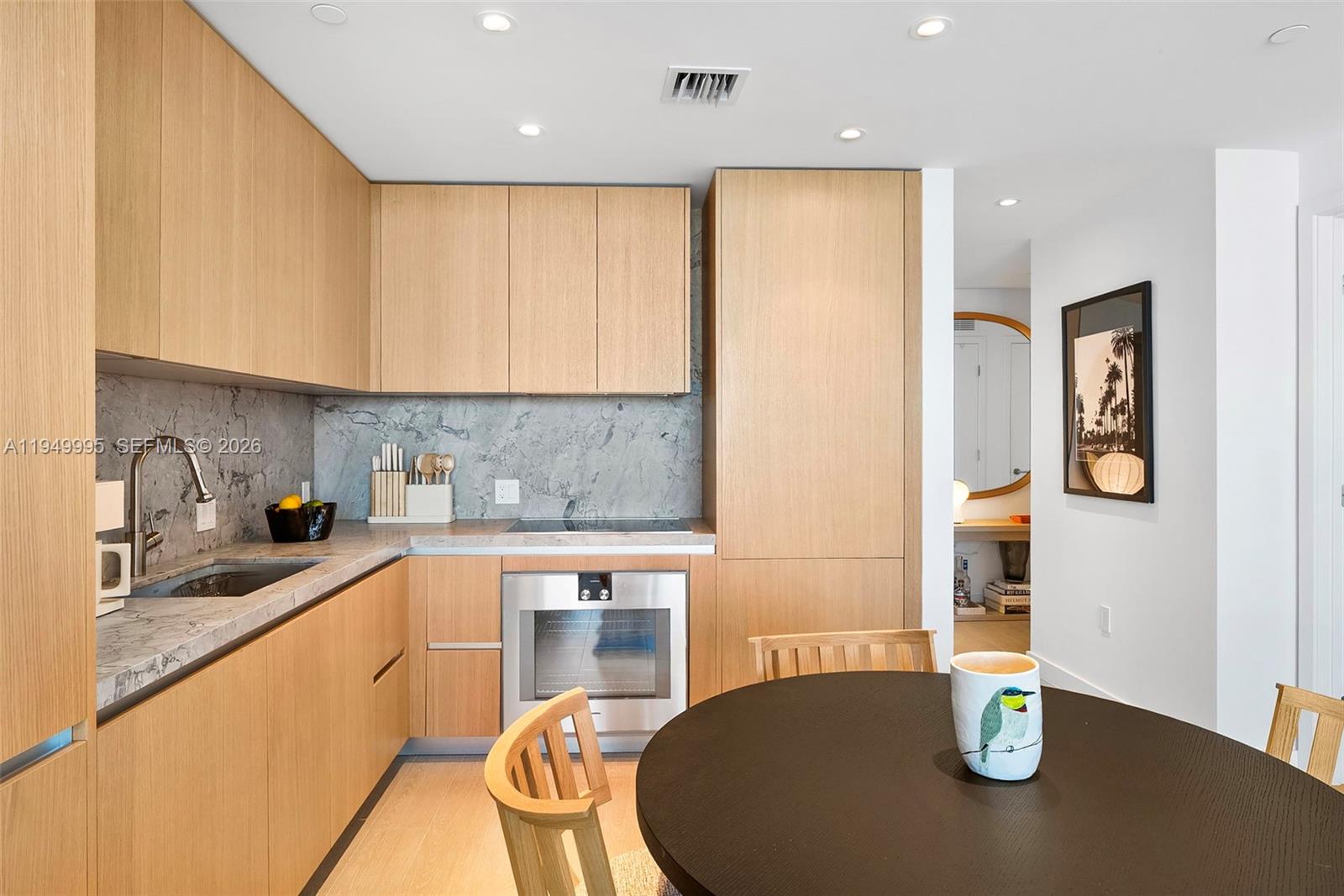 FIVE PARK - Residential