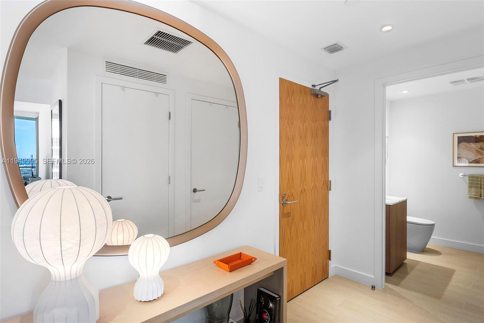 FIVE PARK - Residential