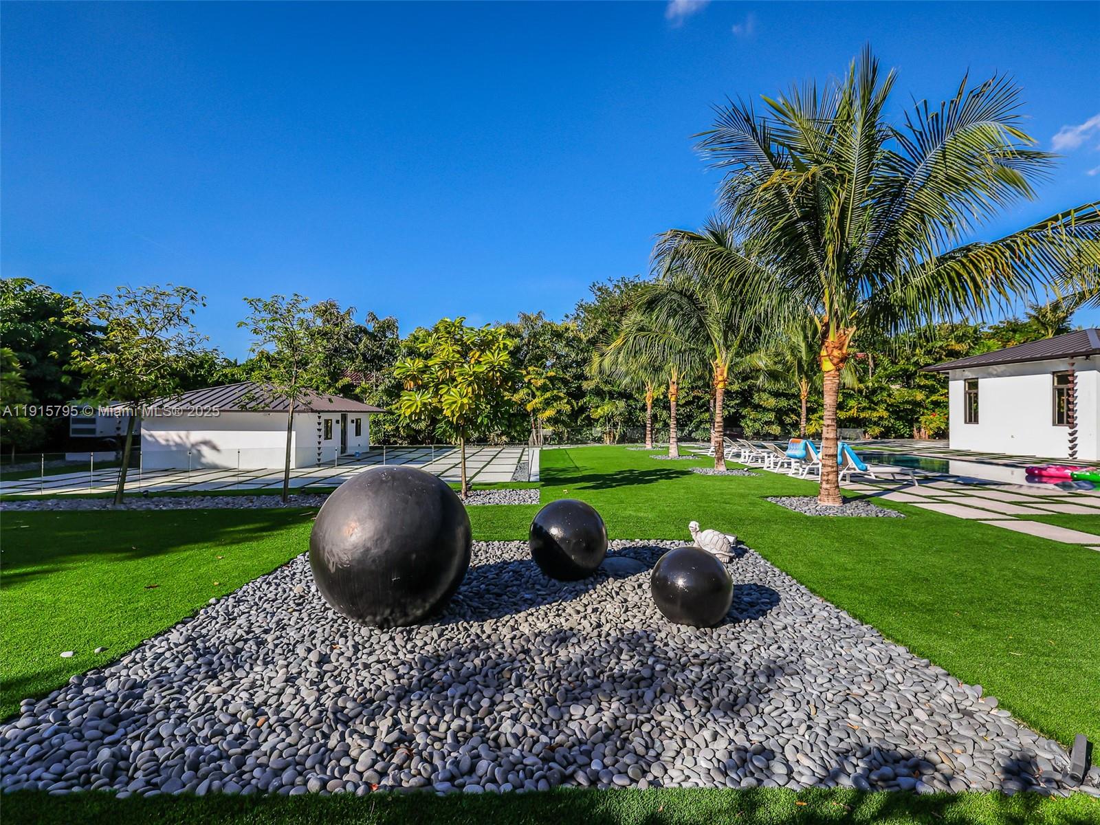 SWEETWATER ESTS SUB - Residential Lease