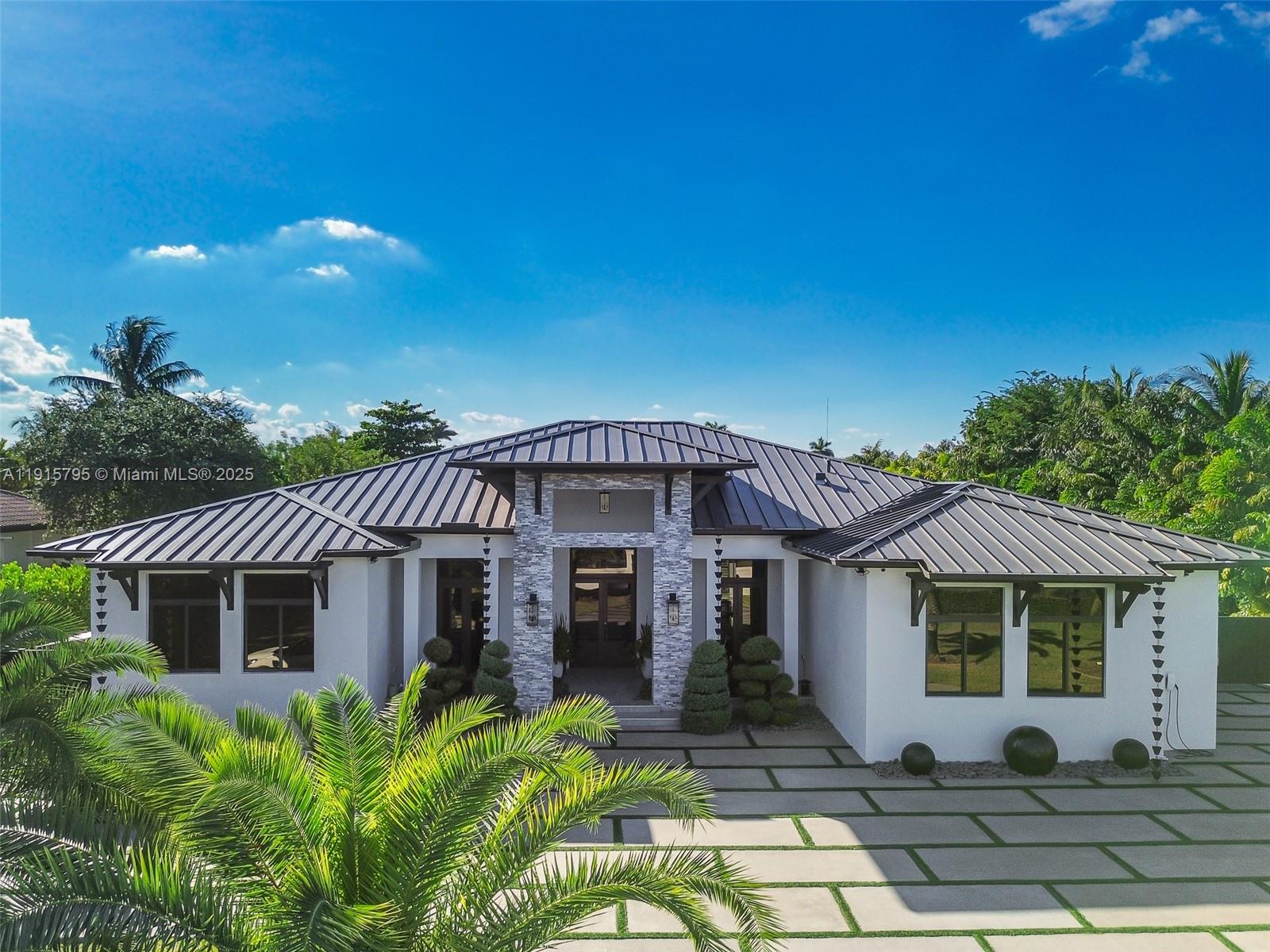 SWEETWATER ESTS SUB - Residential Lease