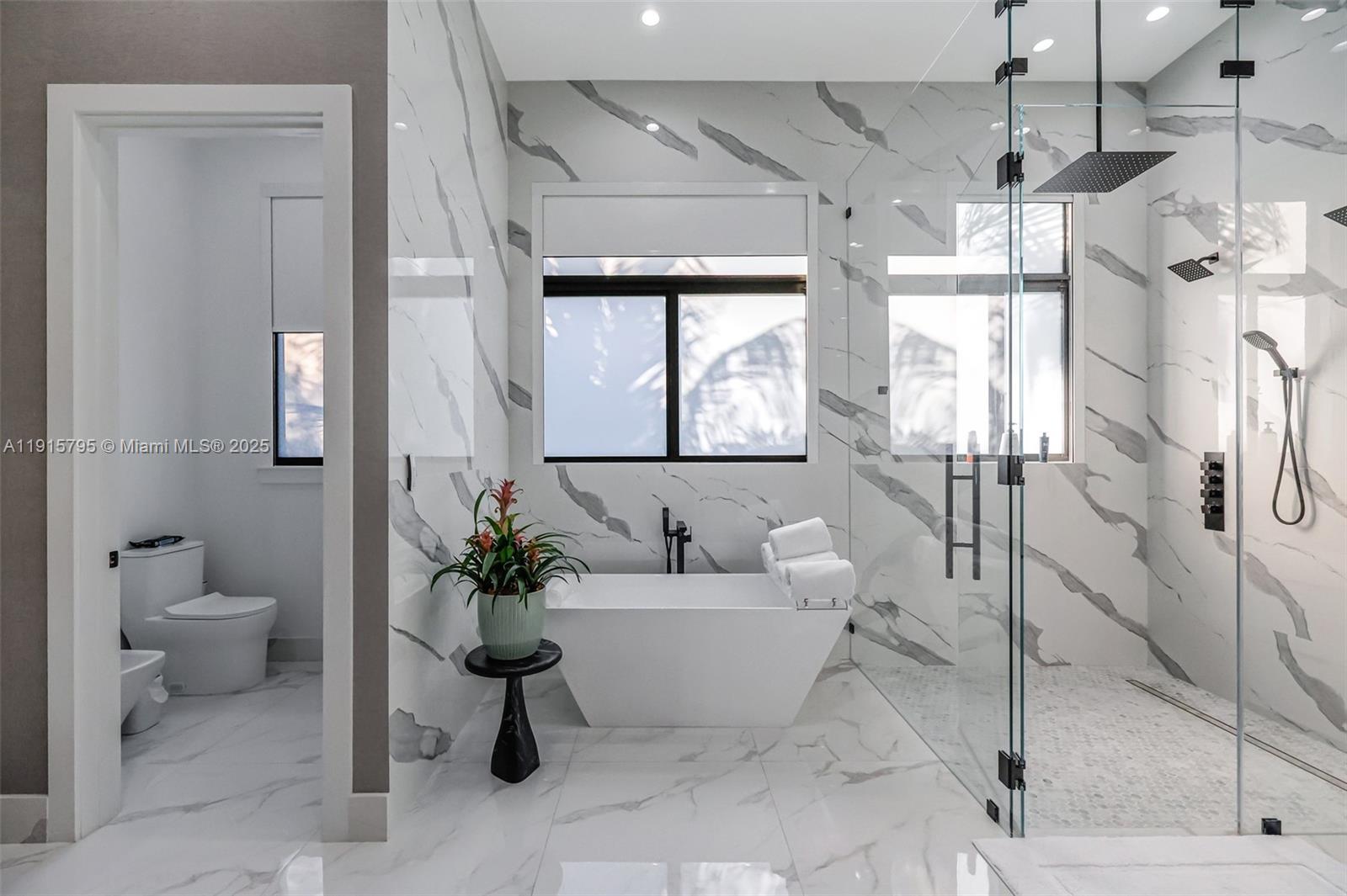 SWEETWATER ESTS SUB - Residential Lease