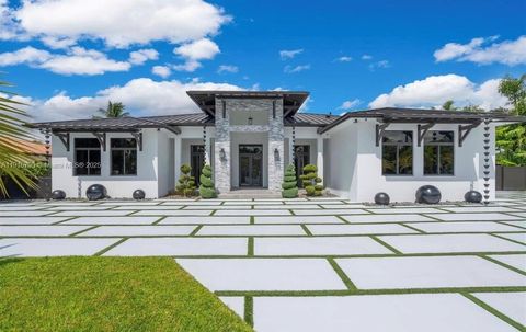 250 NW 129th Ave Miami FL 33182