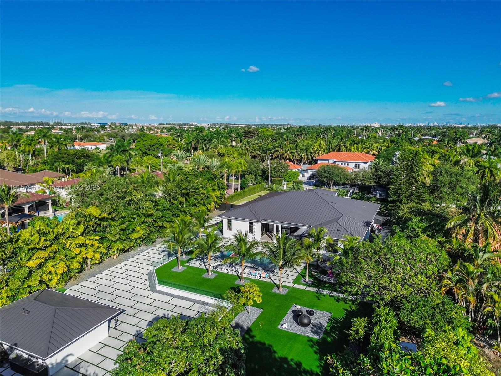 SWEETWATER ESTS SUB - Residential Lease