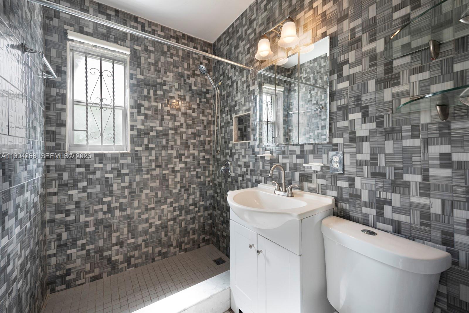 NORWOOD 1ST ADDN - Residential