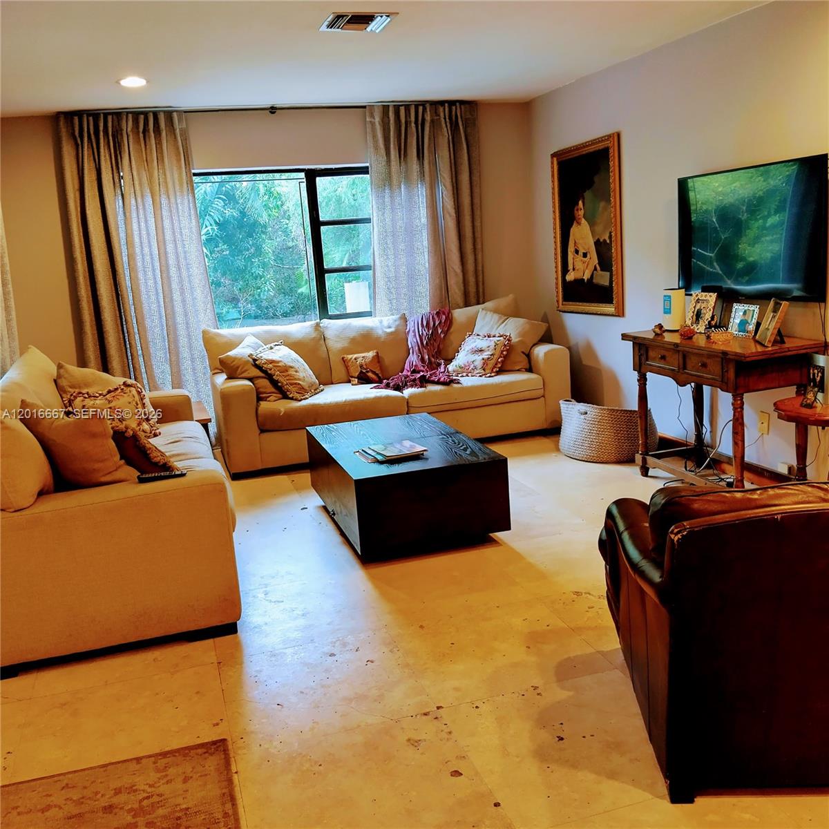 COUNTY SQUIRE ESTATES SEC - Residential