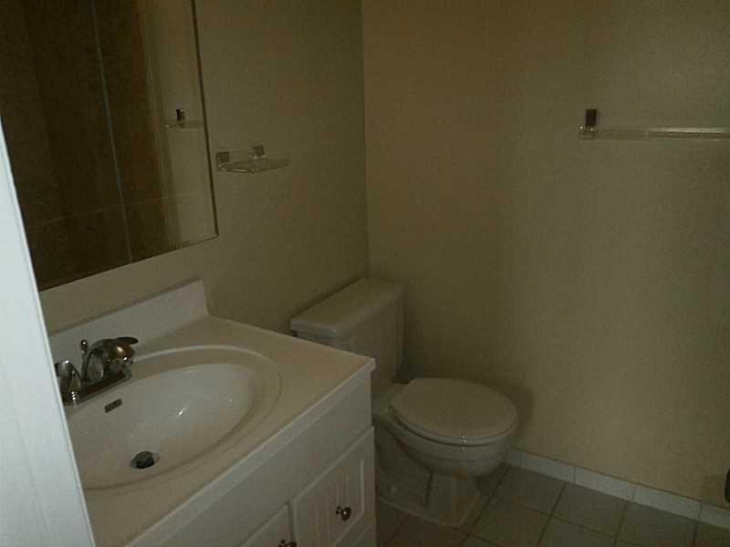 THE GABLES II TOWNHOMES C - Residential Lease