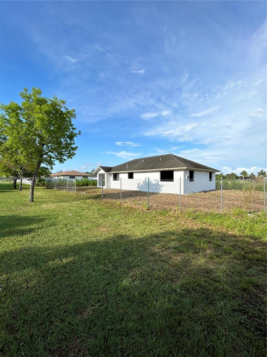 great location pre construction home. available proposal plan includes 3 bedroom and 2 bathroom great investment opportunity.