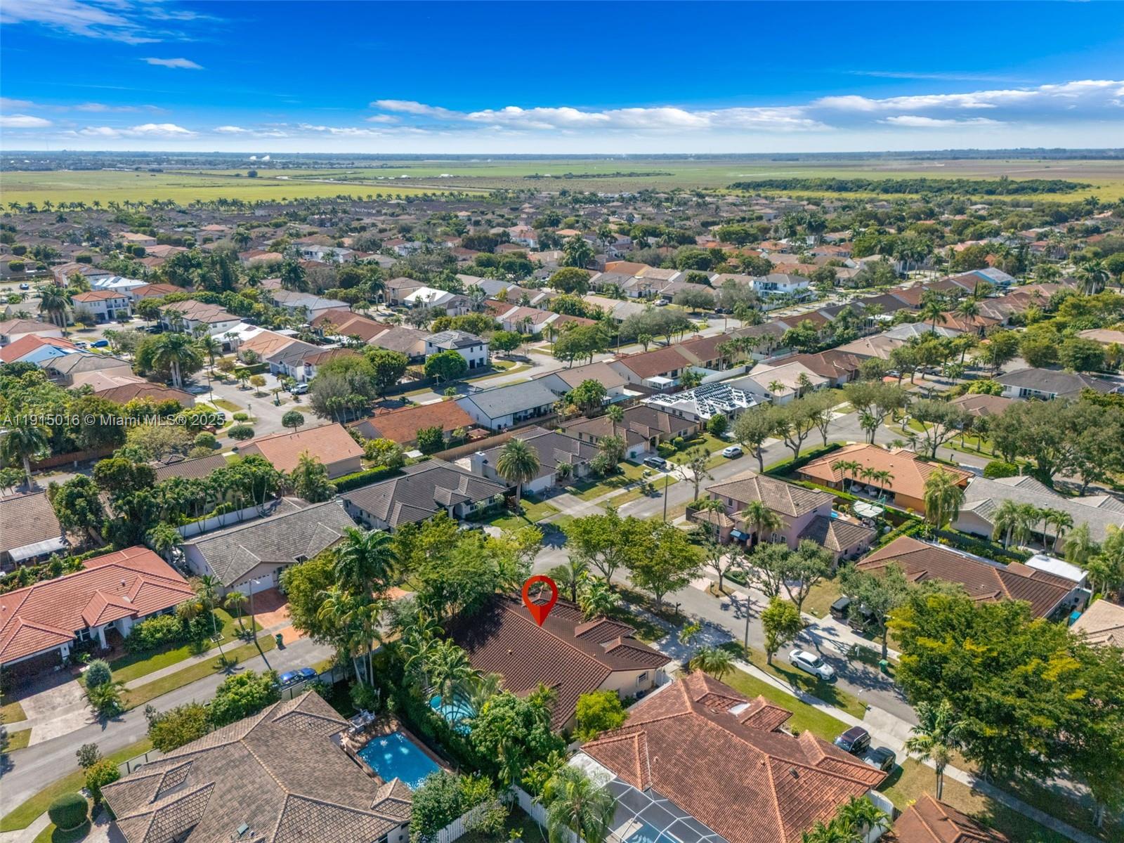 HAMMOCKS SHORES - Residential