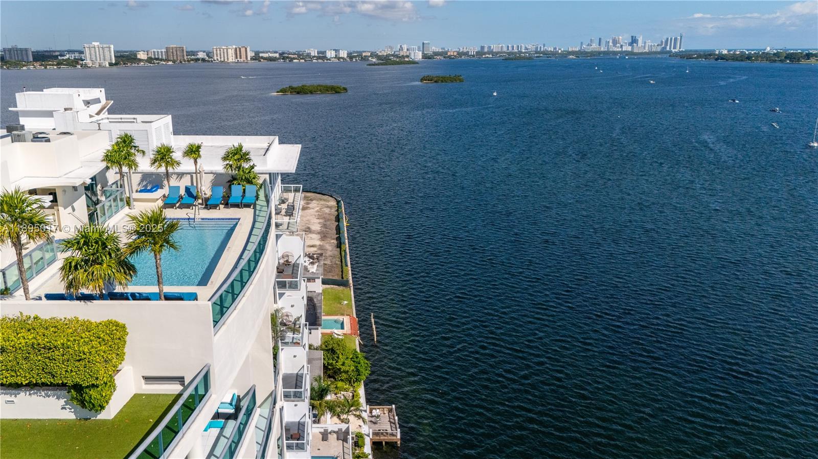 CIELO ON THE BAY CONDO - Residential