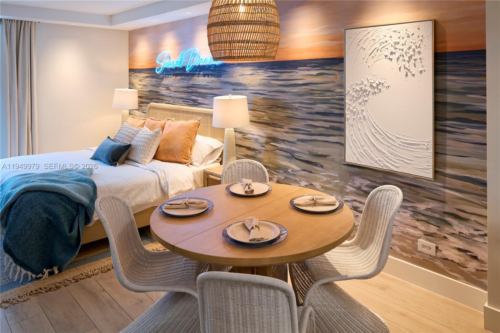 RONEY PALACE CONDO - Residential