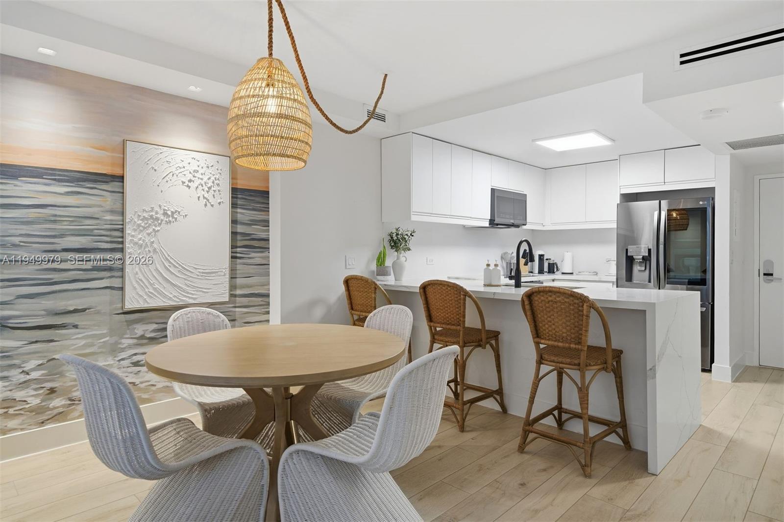 RONEY PALACE CONDO - Residential