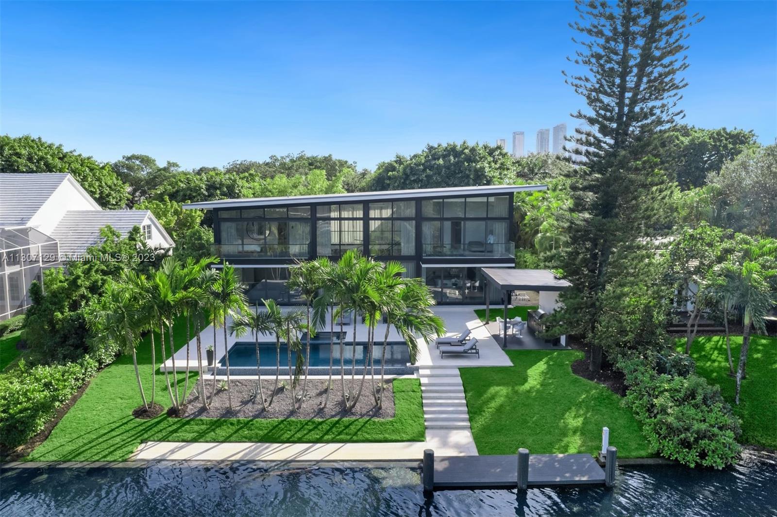 BAY POINT - Residential