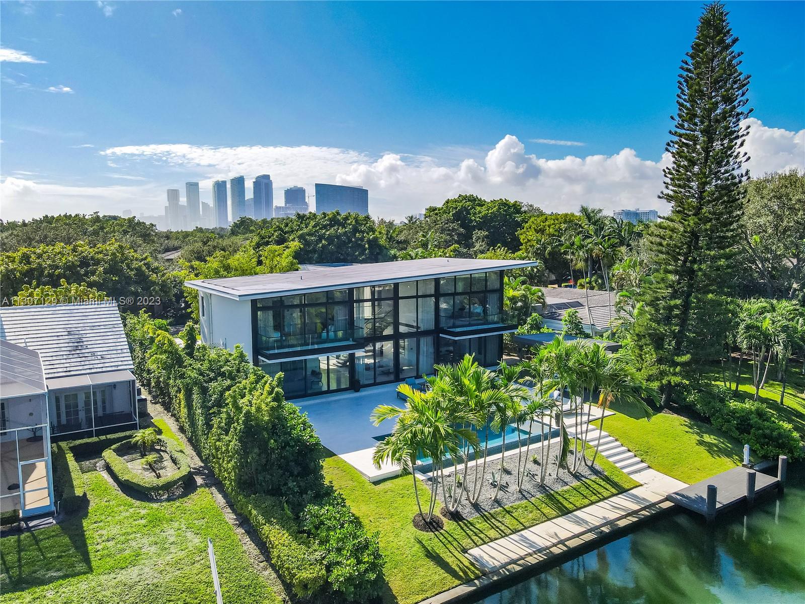 BAY POINT - Residential