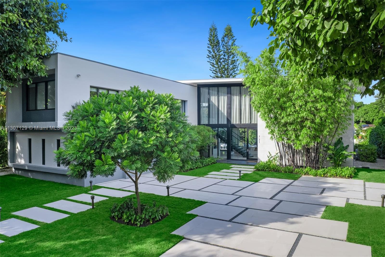 BAY POINT - Residential