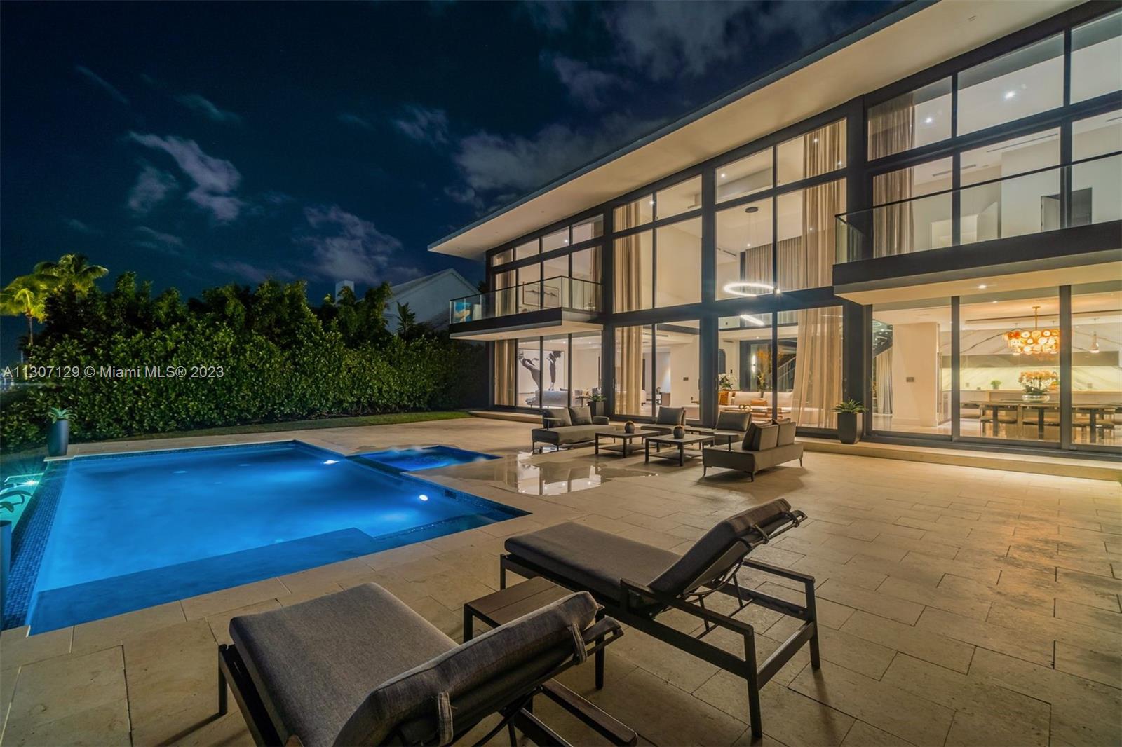 BAY POINT - Residential