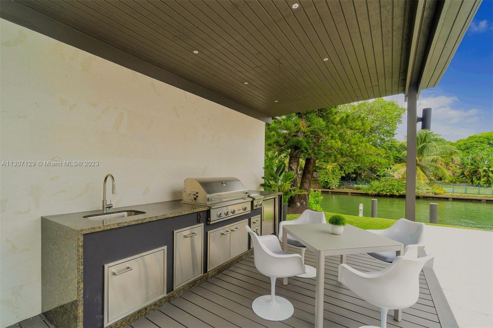 BAY POINT - Residential