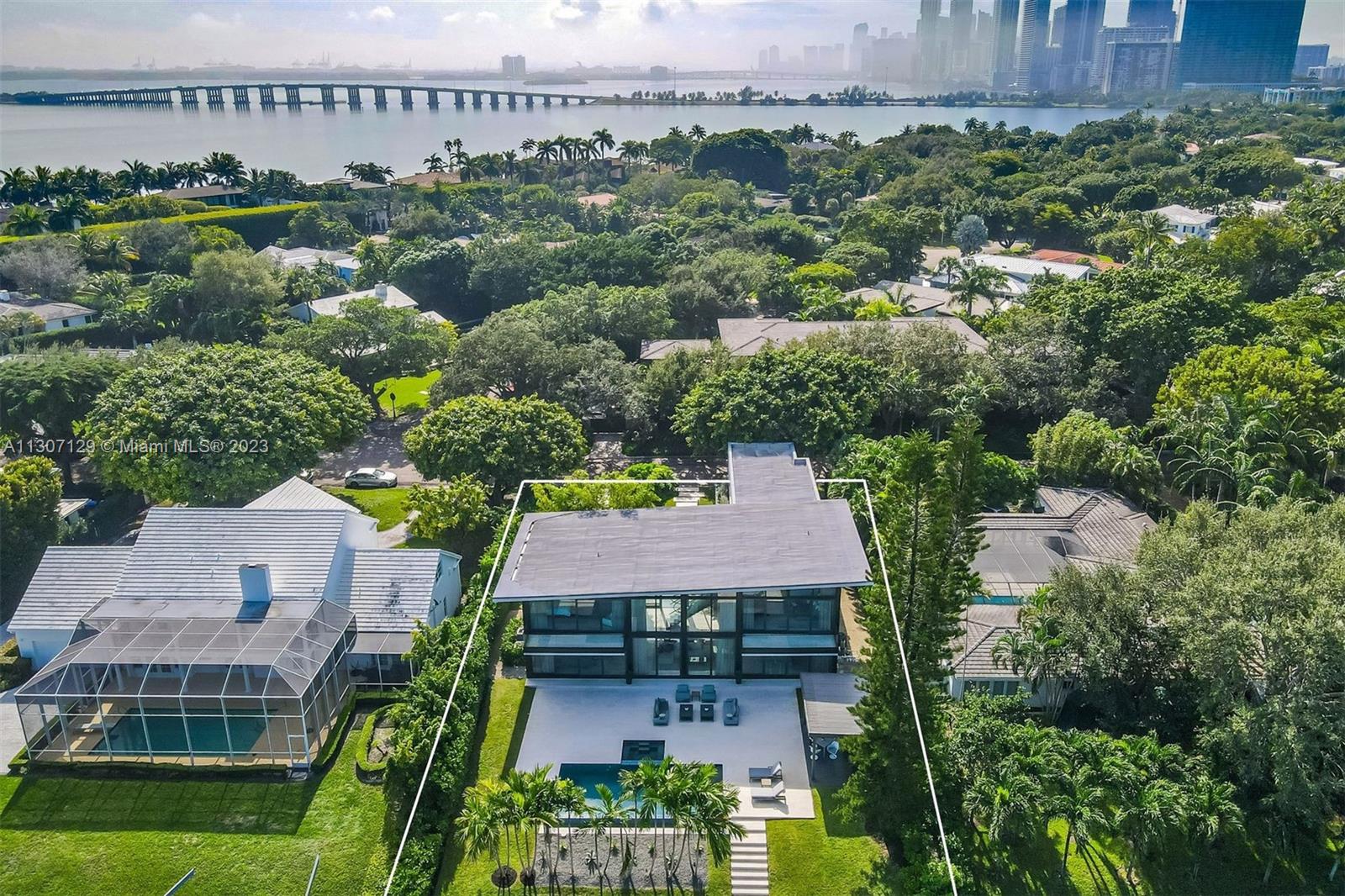 BAY POINT - Residential