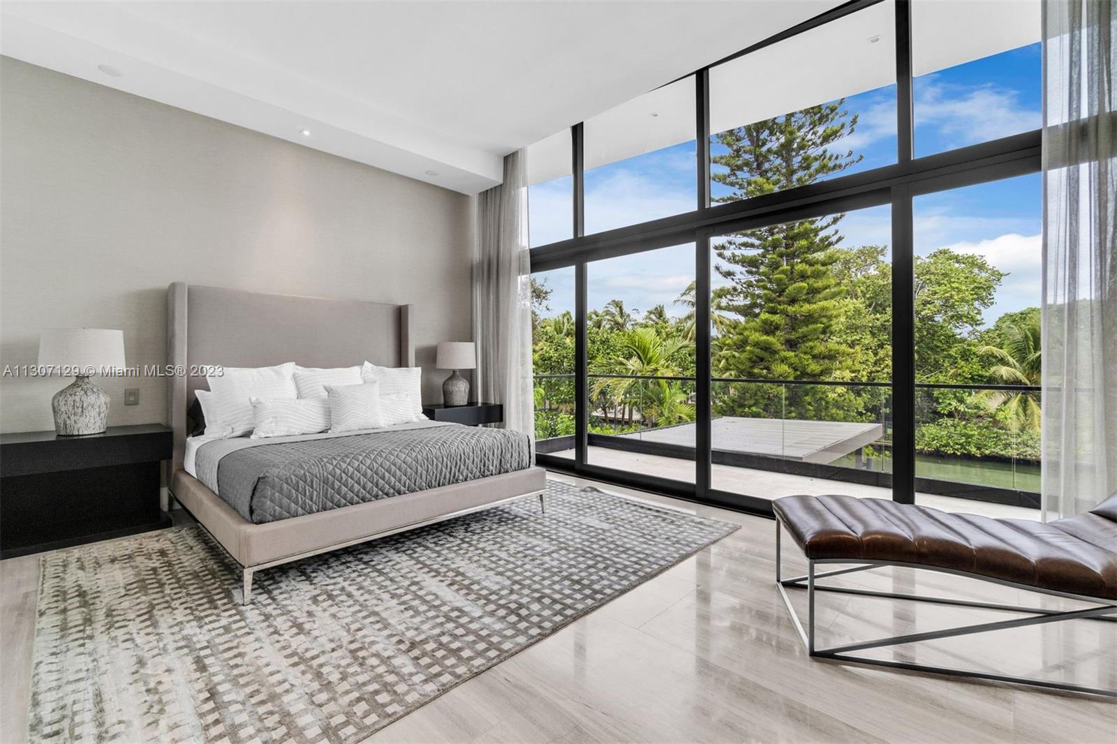 BAY POINT - Residential