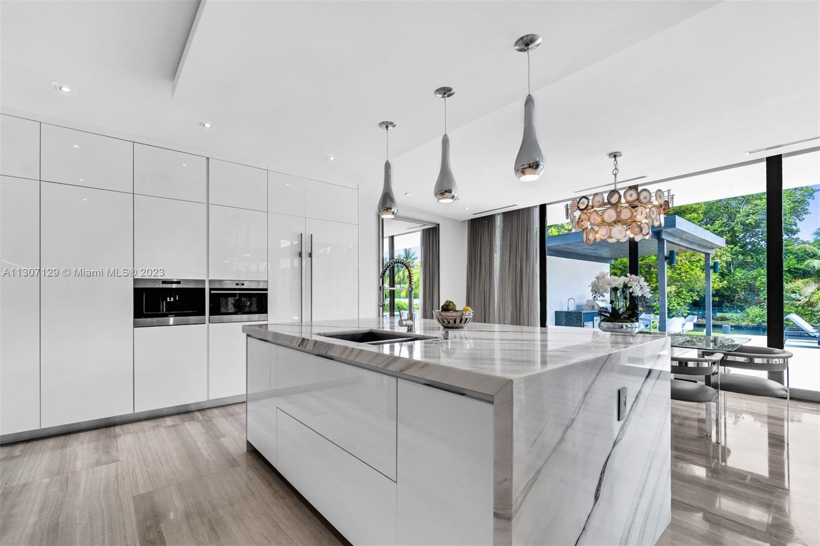 BAY POINT - Residential