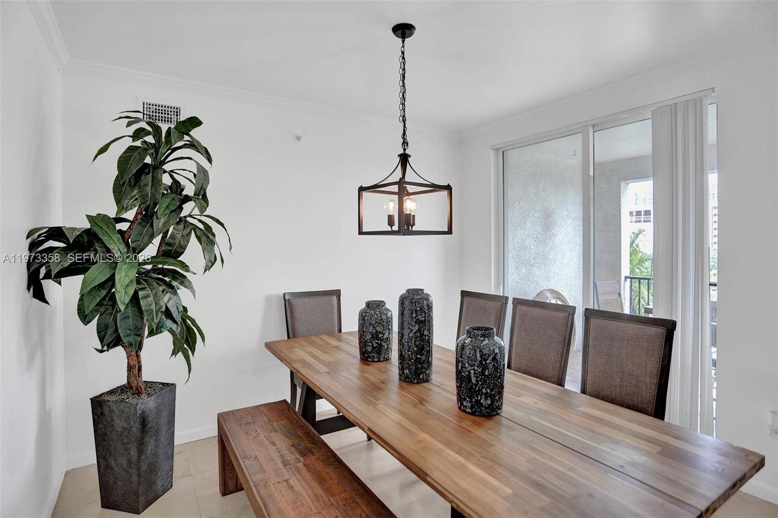 PORTO BELLAGIO CONDO - Residential