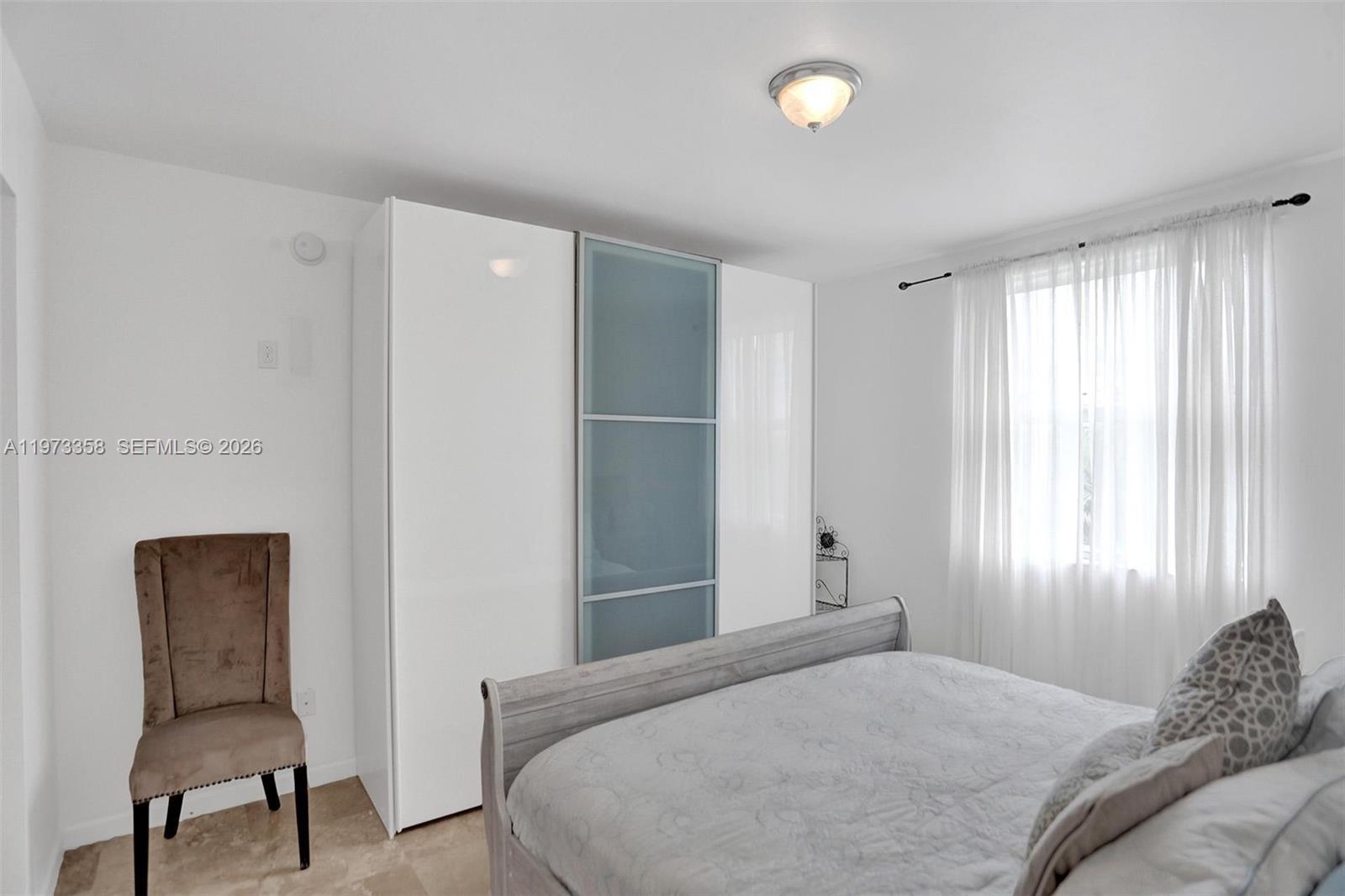 PORTO BELLAGIO CONDO - Residential