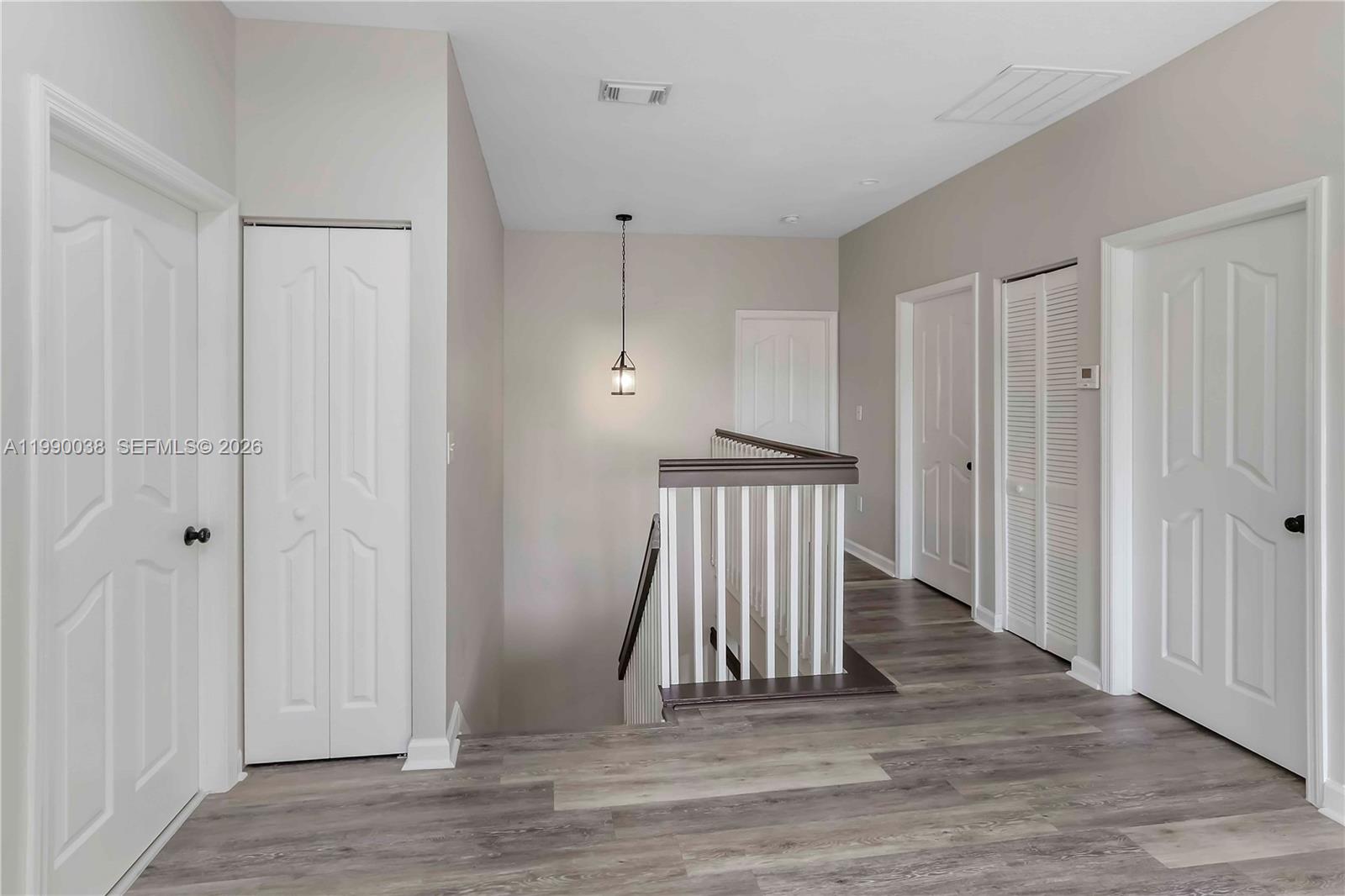 CRISTYS HOMES - Residential