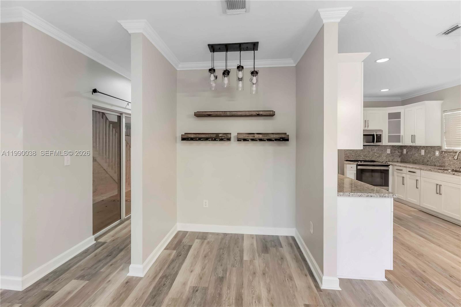 CRISTYS HOMES - Residential