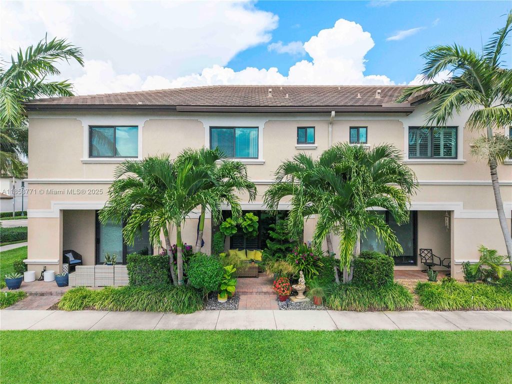 Photo of 4216 N Dixie Hwy #60, Oakland Park, FL 33334 (MLS # A11853771)