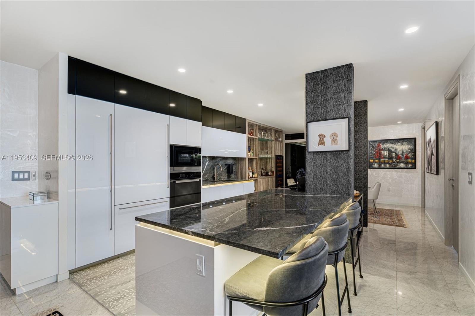 1000 Brickell Plz PH5203-FURN