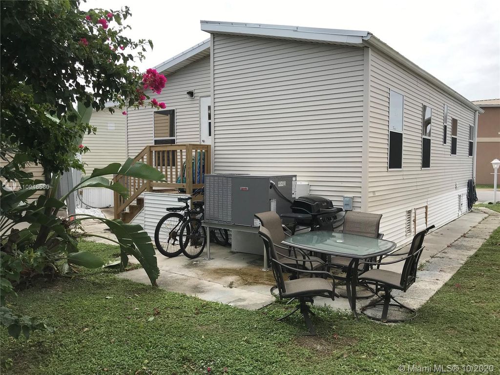 Photo of 10701 Ocean S Dr #764, Jensen Beach, FL 34950 (MLS # A10946560)