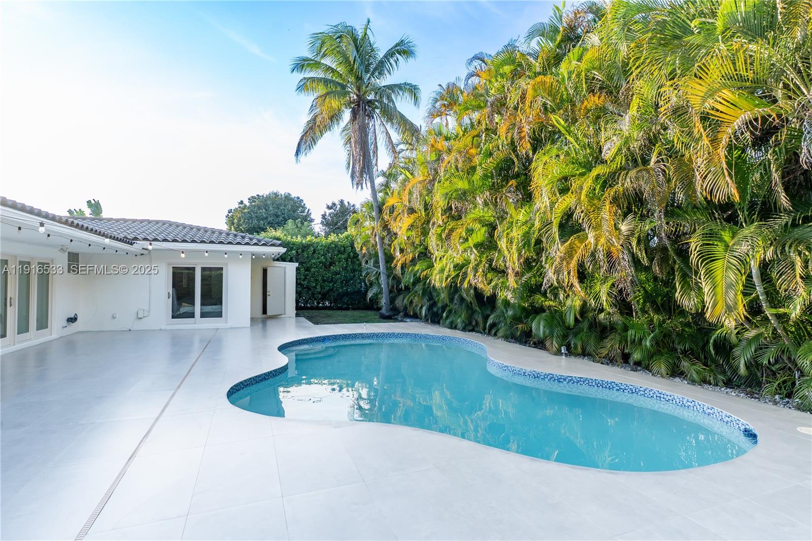 HIGHLAND LAKES SEC 1 - Residential