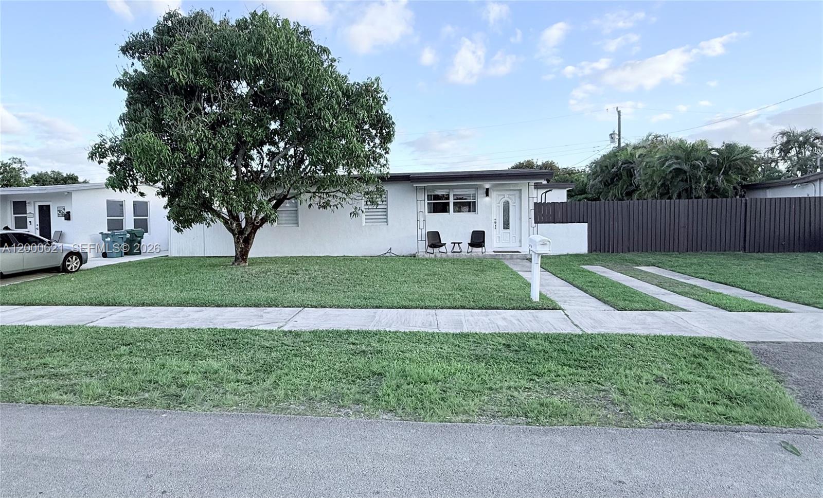 WESTWOOD LAKE 2ND ADDN - Residential Lease