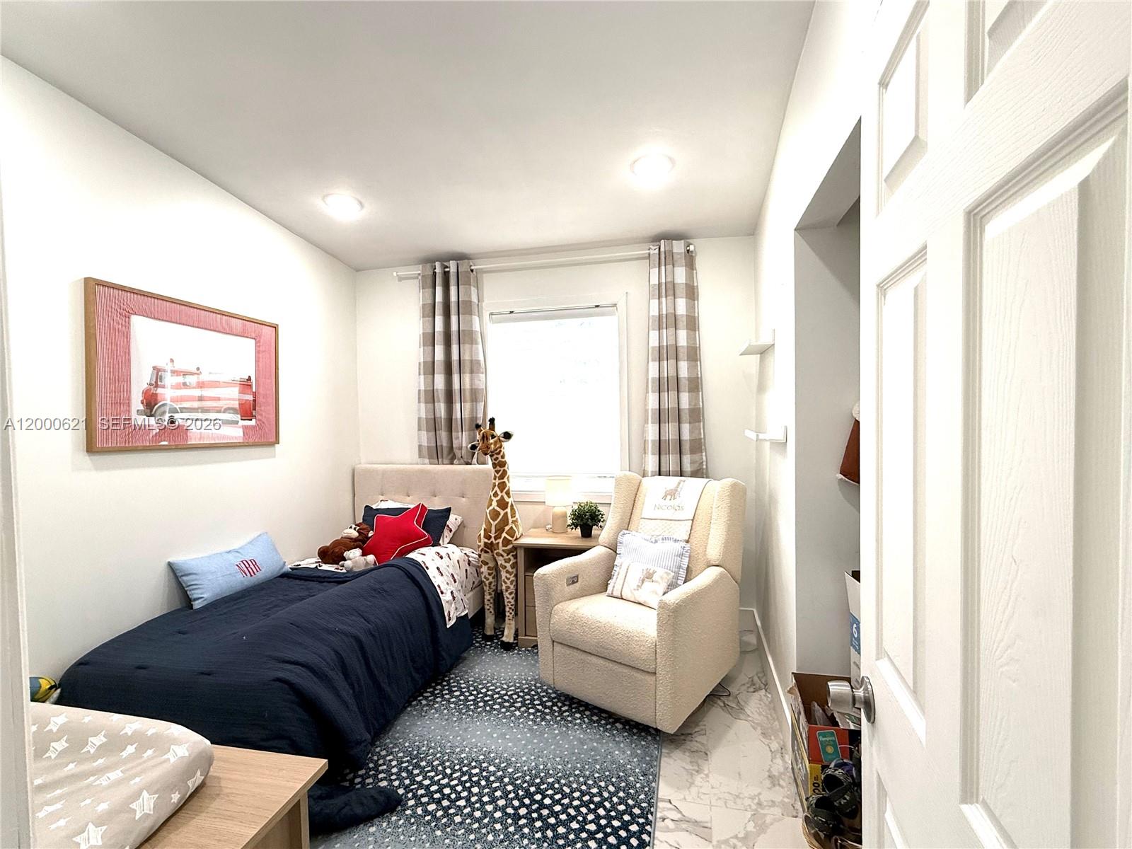 WESTWOOD LAKE 2ND ADDN - Residential Lease