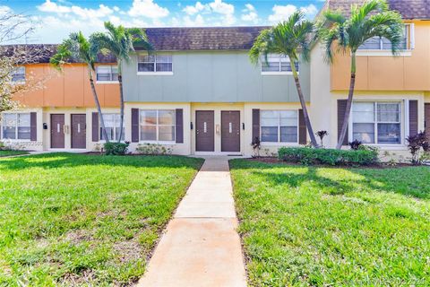 A home in Plantation