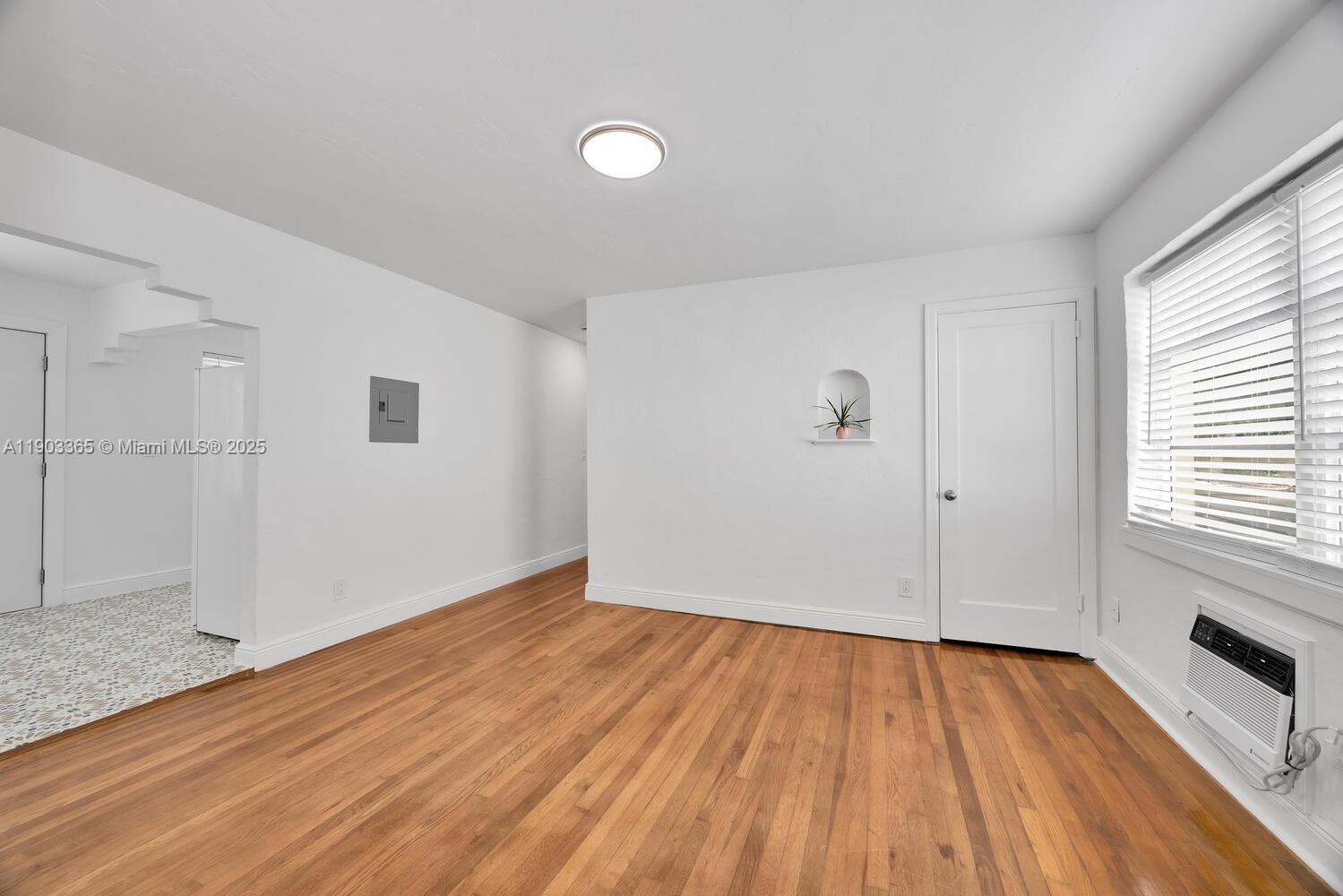 C GAB DOUGLAS SEC - Residential Lease