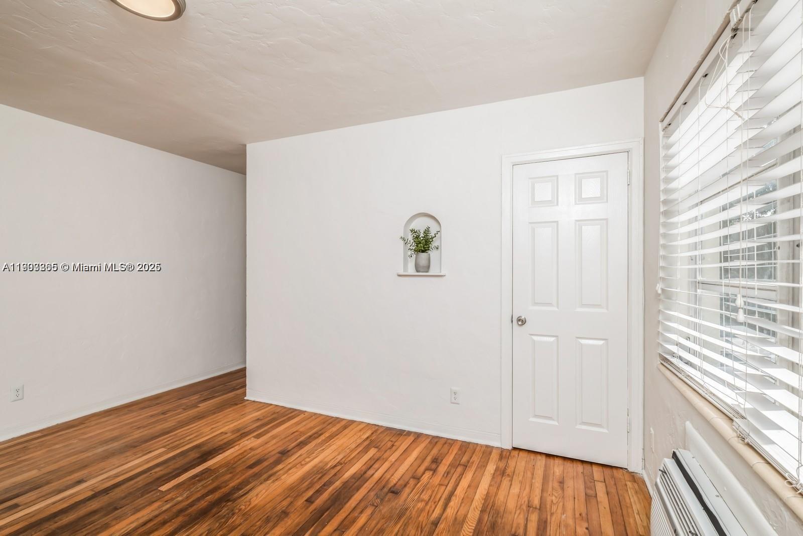 C GAB DOUGLAS SEC - Residential Lease