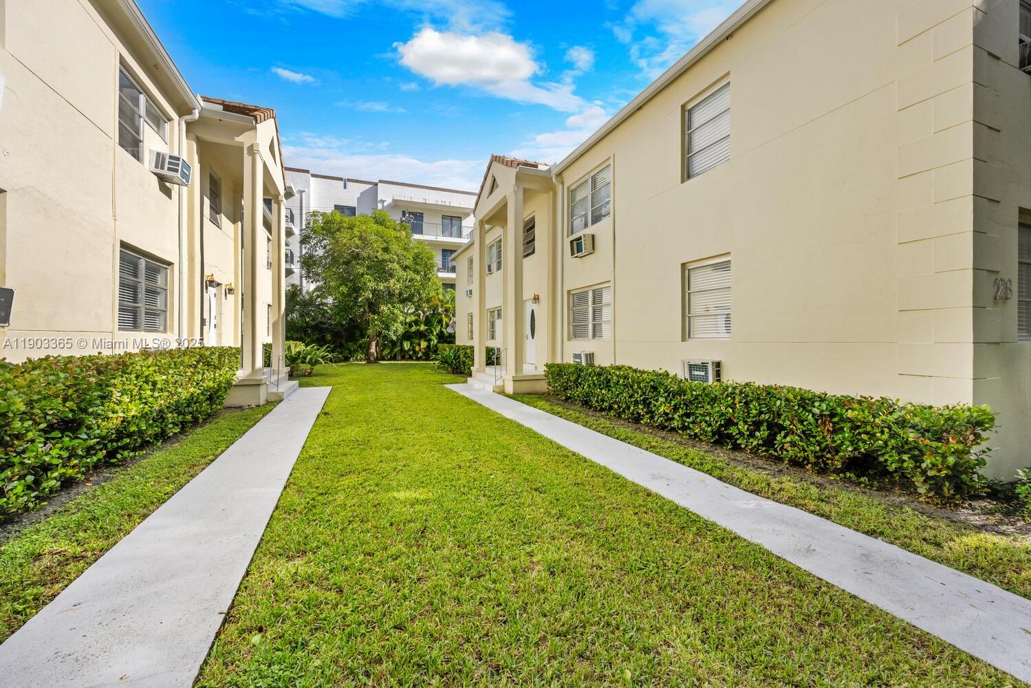 C GAB DOUGLAS SEC - Residential Lease