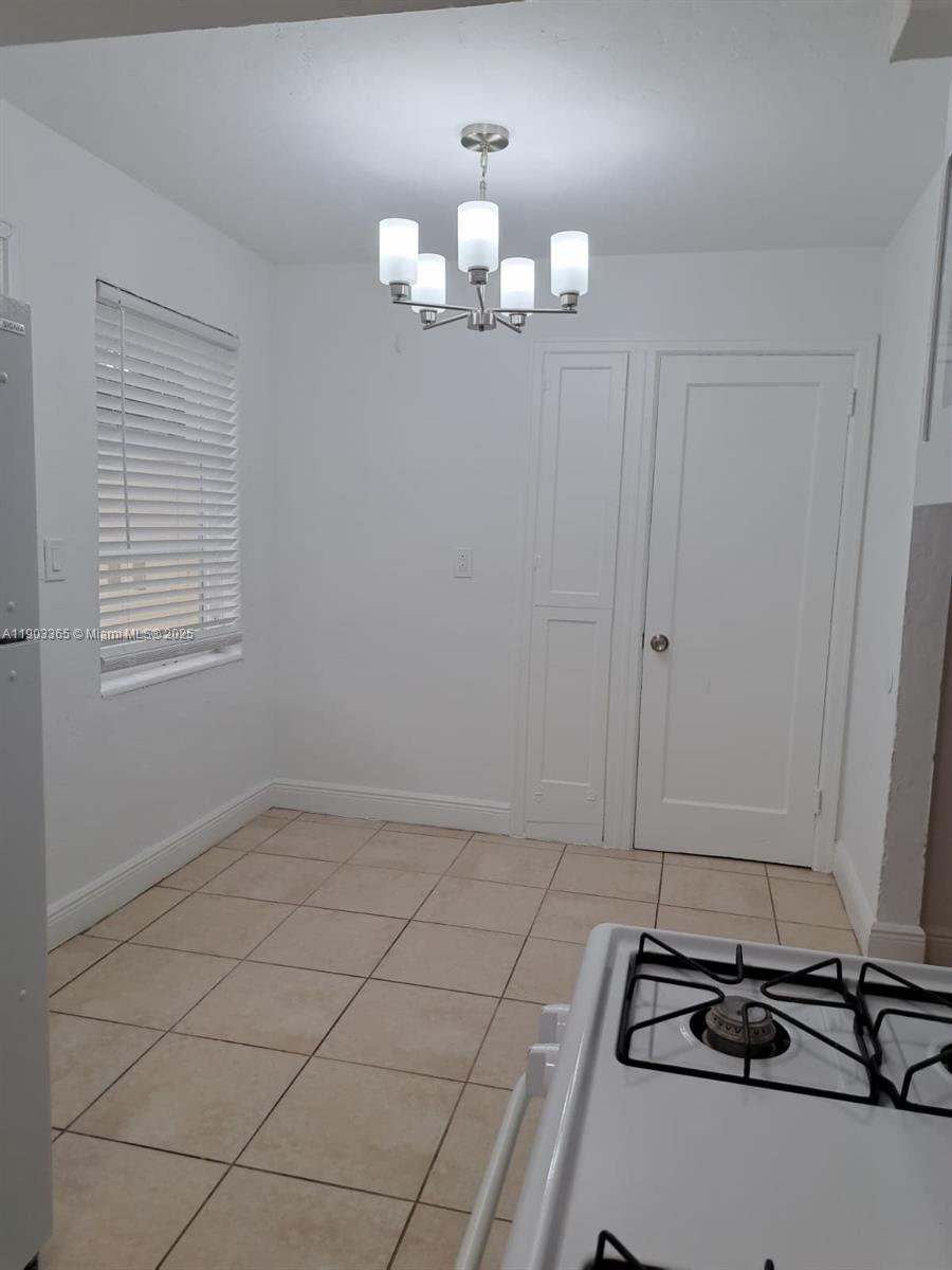 C GAB DOUGLAS SEC - Residential Lease