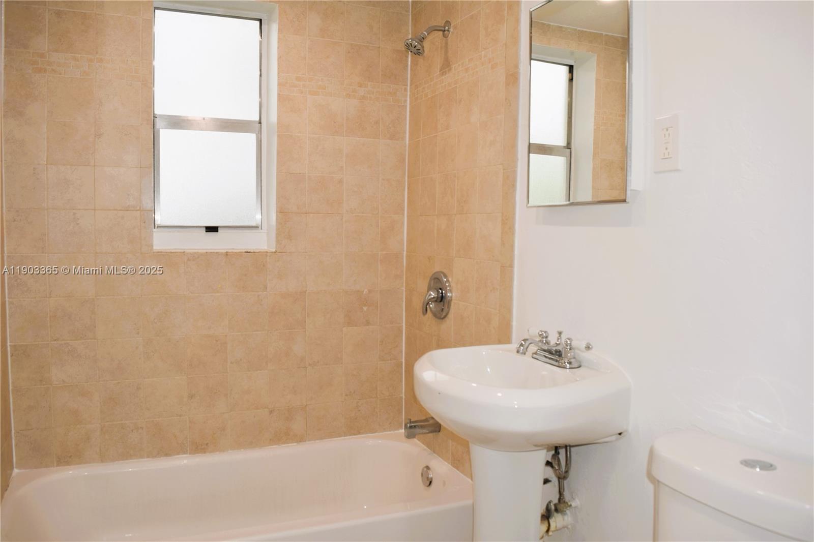 C GAB DOUGLAS SEC - Residential Lease