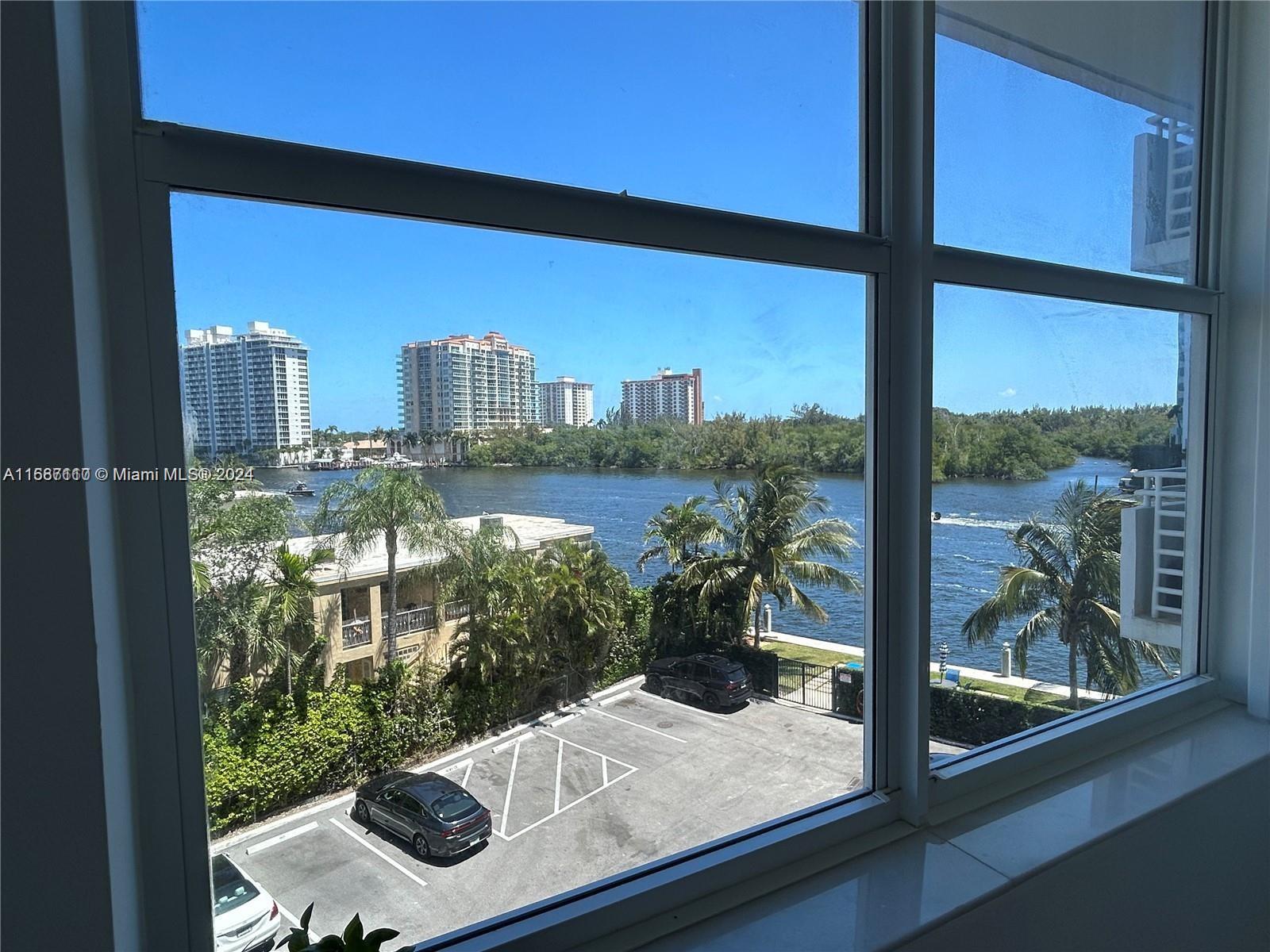 SUNRISE TOWER CONDO - Residential