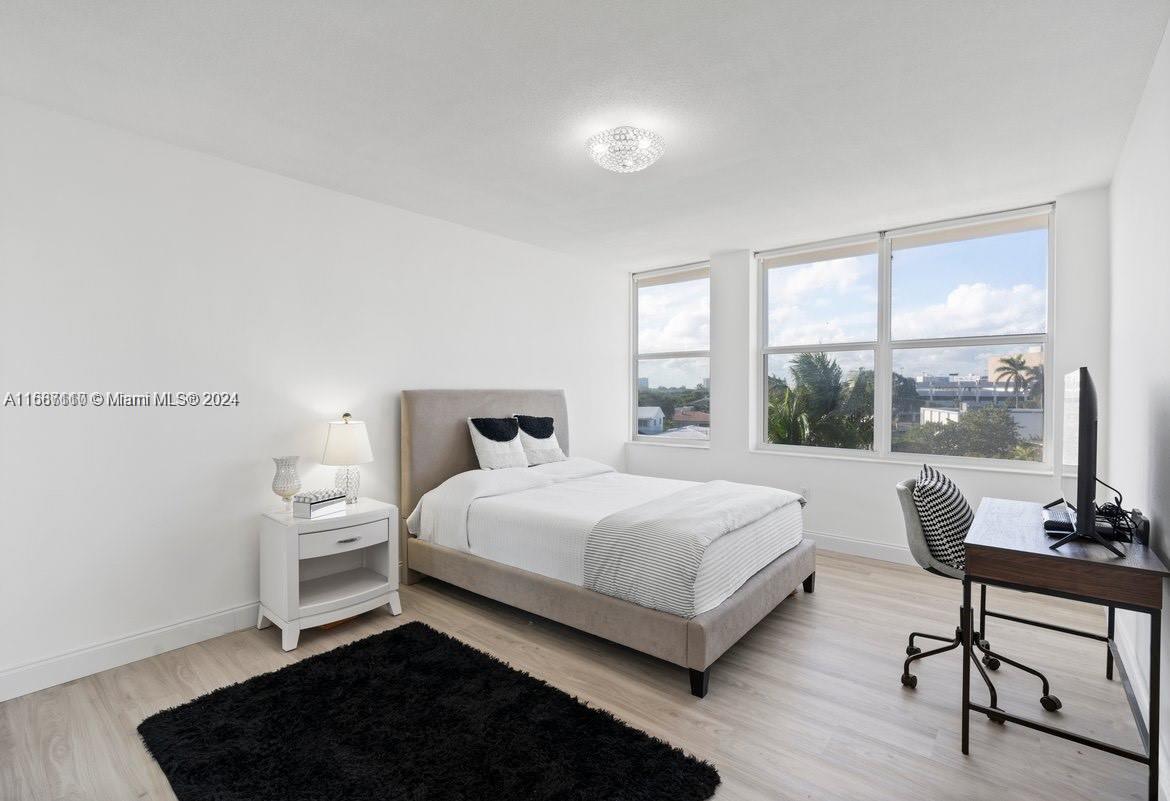 SUNRISE TOWER CONDO - Residential