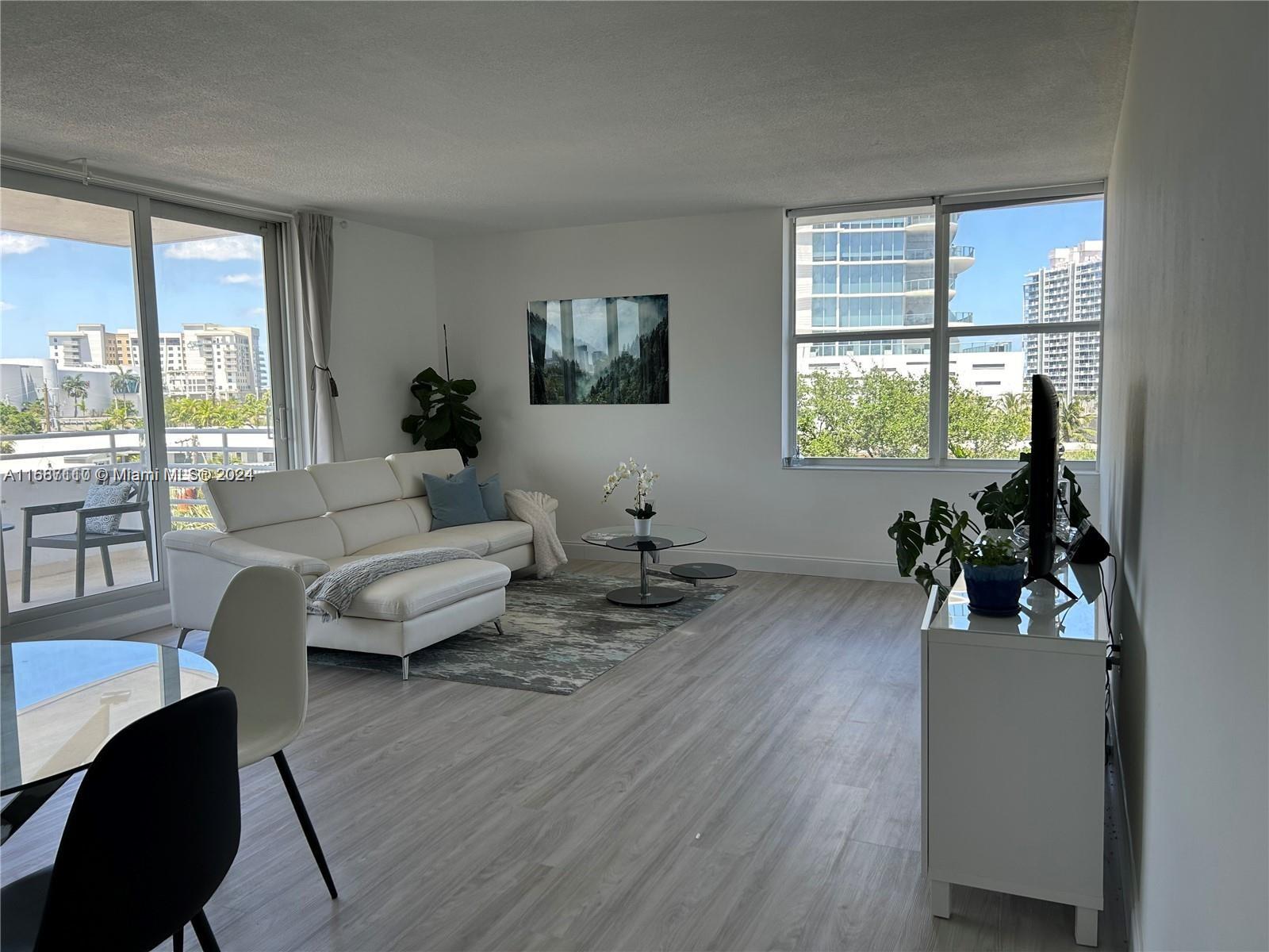 SUNRISE TOWER CONDO - Residential