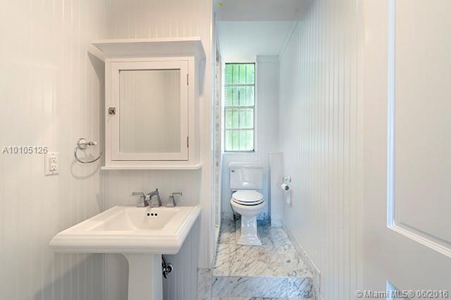 BEACH VIEW - Residential Lease